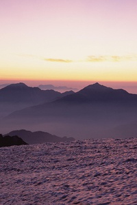 欧洲赛场风云变幻，劲旅实力对决成焦点